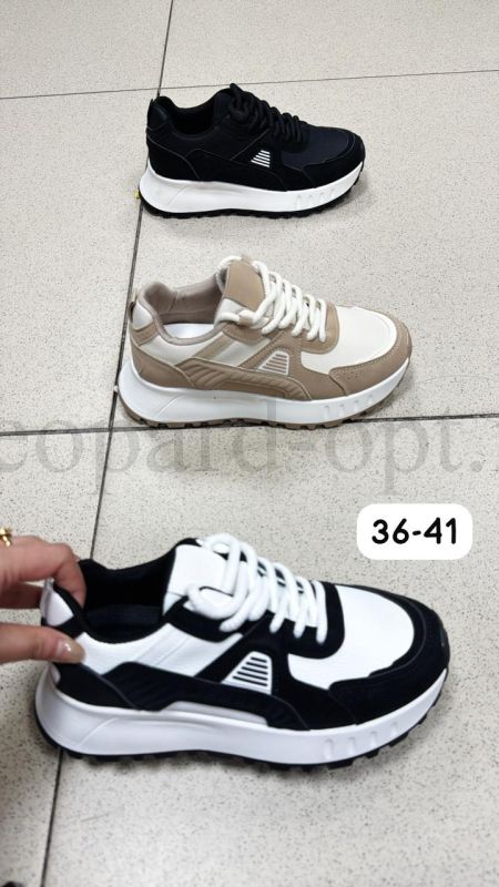 Кроссовки женские Meitesi 002